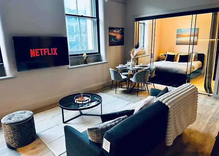 Stunning 2Br In Chinatown